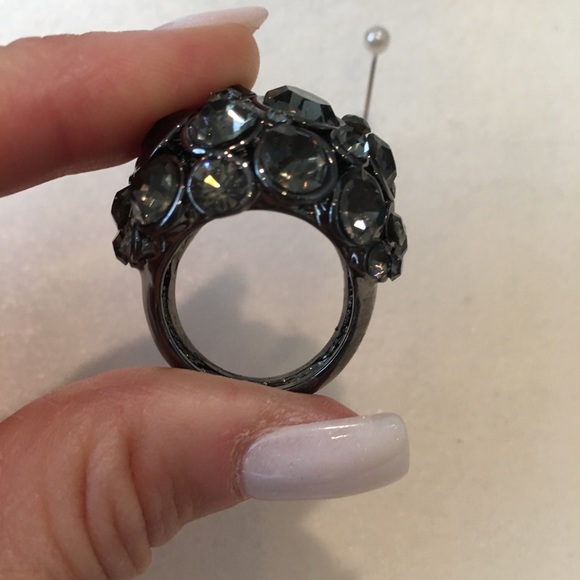 Gunmetal Gray Rhinestone Cluster Ring - Picture 6 of 7